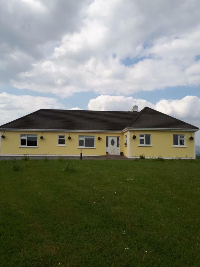 Tullaleagan Guesthouse Oughterard Esterno foto